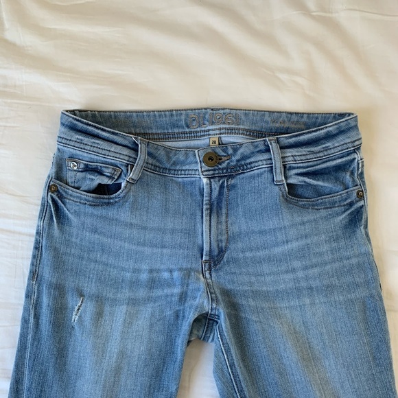 DL1961 Toni Seaport Jeans - Picture 2 of 4